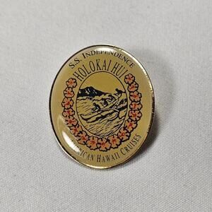 S.S. Independence Holokai Hui American Hawaii Cruises Oval Souvenir Lapel Pin